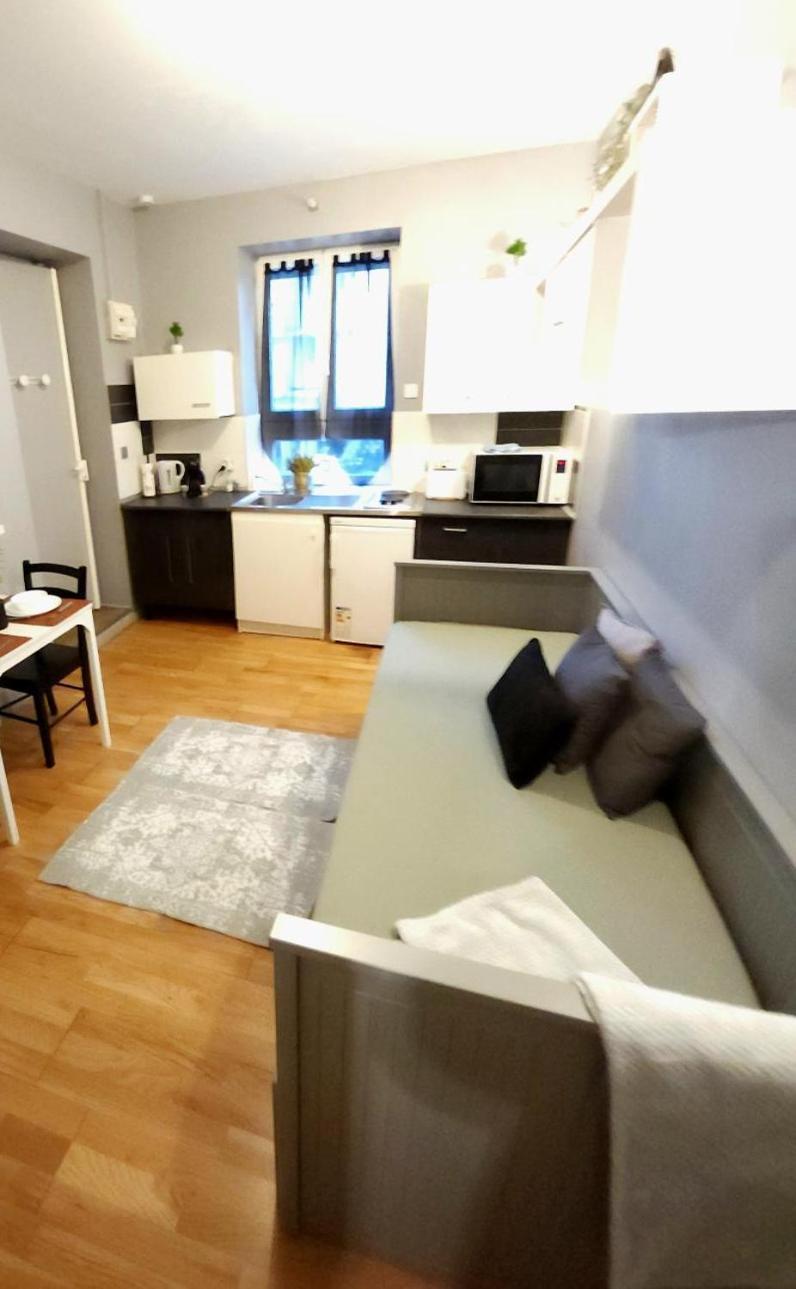 Miami Appartement ลียง ภายนอก รูปภาพ